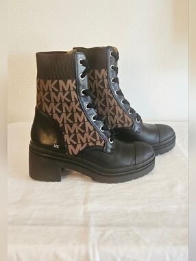 Michael Kors MK Logo Print Combat Boots Lug Sole Lace Up Zip